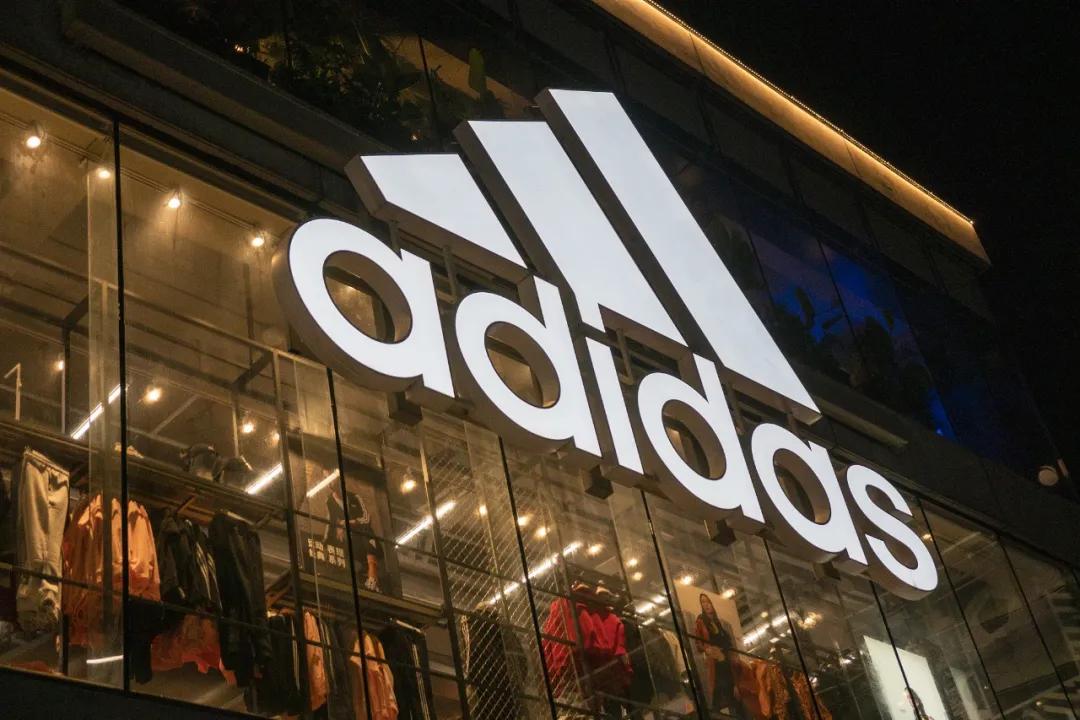 代工耐克的宁波老板赚了800亿