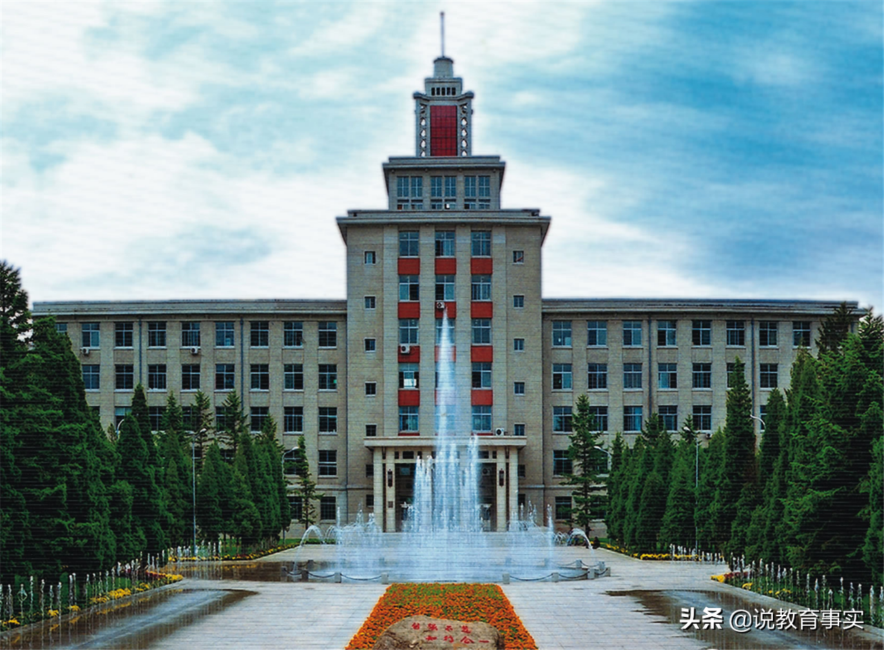 成绩徘徊在985、211分数线边缘，这4所大学考上容易，退档率极低