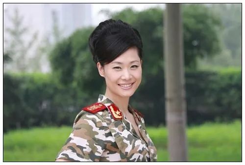 大衣哥怎么出名的（“大衣哥”朱之文艰辛成名史）