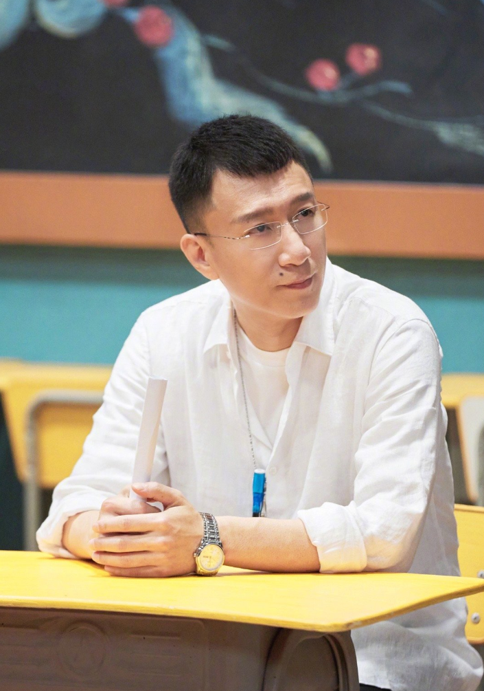 4年只拍3部戏、视帝沦落成综艺咖？孙红雷片酬上亿的快乐你不懂