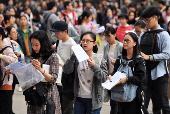 国内考试难度排行榜出炉，高考仅排第三位，榜首“当之无愧”