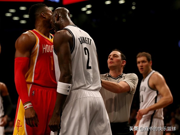 雷阿伦为什么放弃nba(加内特人设彻底崩塌！合照裁掉雷阿伦！时隔9年两人恩怨再度升级)