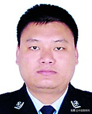 【全国公安机关成绩突出个人先进事迹选登】平安路上，奏响奋斗者之歌