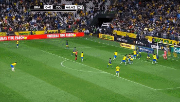 世界杯巴西对哥伦比亚内马尔（世预赛-内马尔助攻帕奎塔破门 巴西1-0哥伦比亚 12场不败提前出线）