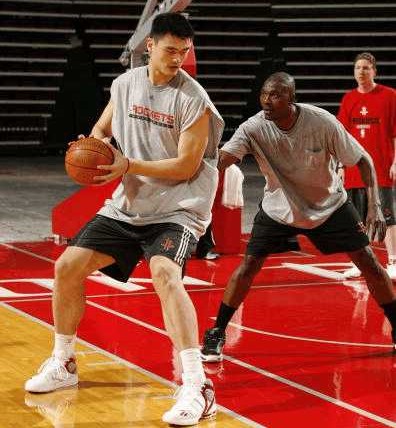 nba小球為什么這么興起（小球時代是怎么來臨的？是外線人才井噴、內線人才凋零造成的嗎？）