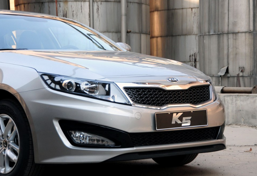 同学的起亚k5卖我6万多,这个价格能入手吗