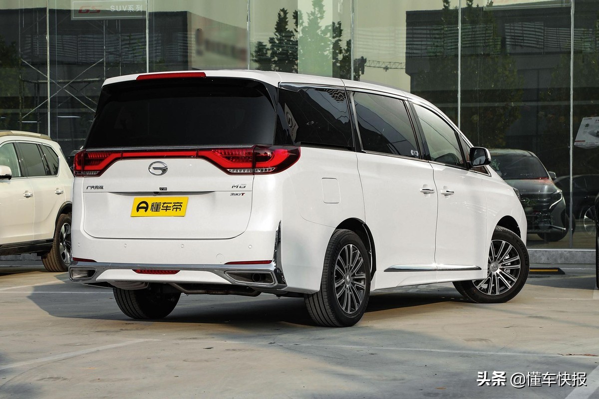 20万元级自主品牌MPV，荣威iMAX8与传祺M8怎么选？