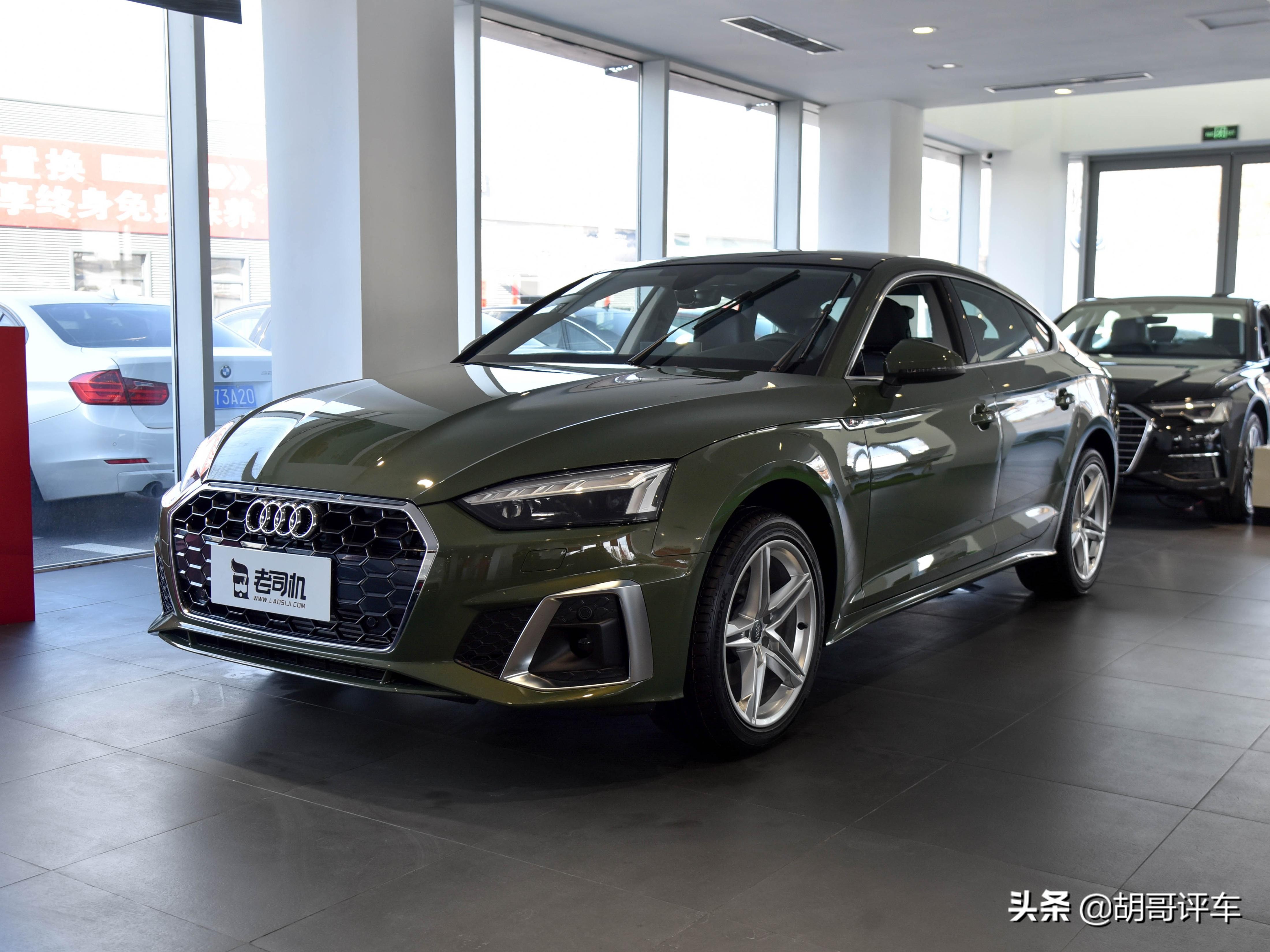 进口的奥迪轿车，舒适性不错外观更帅气，实拍奥迪A5