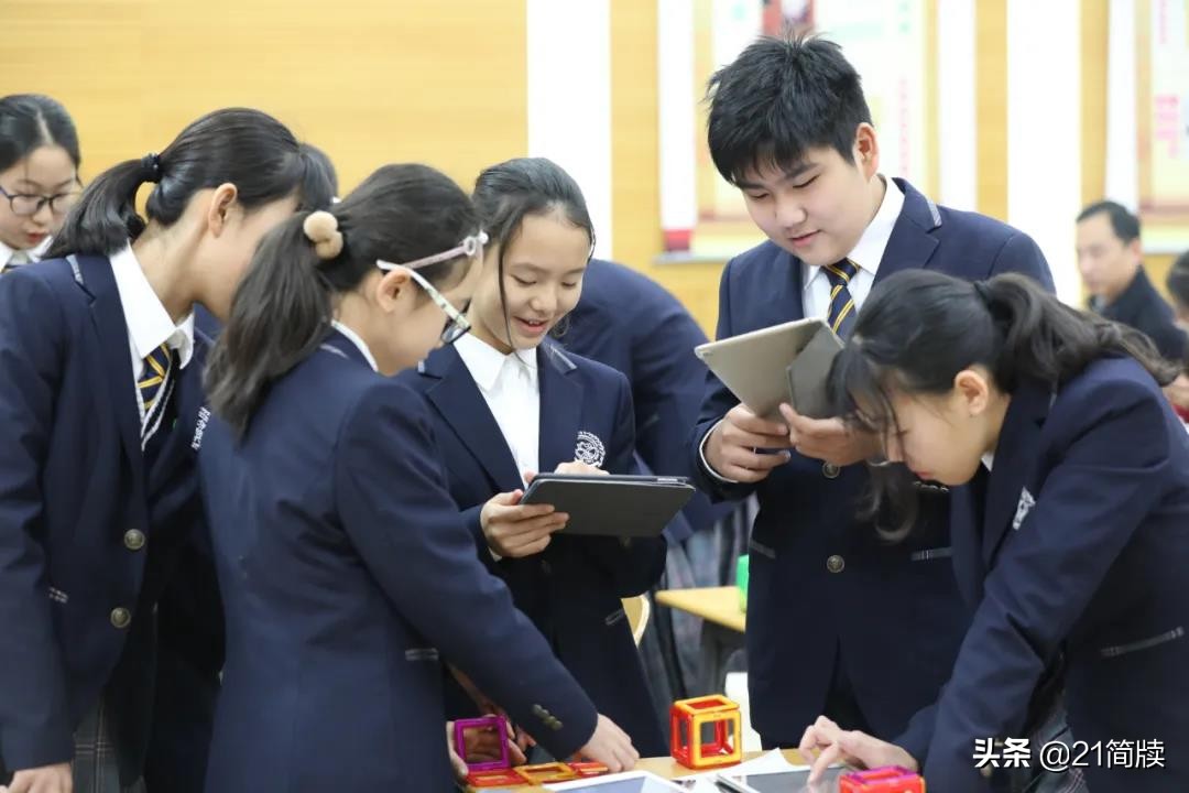 21世纪国际学校“后浪”们的豪华录取阵容