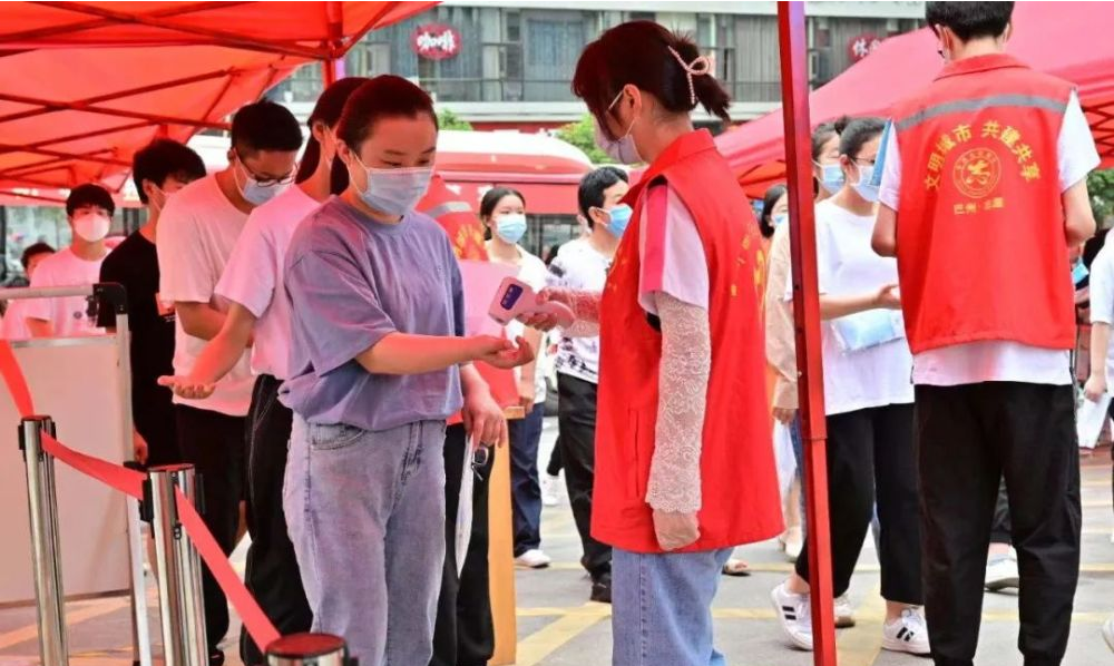 为什么高考不采用全国一套卷，原来还发生过这样的事，还好改革了