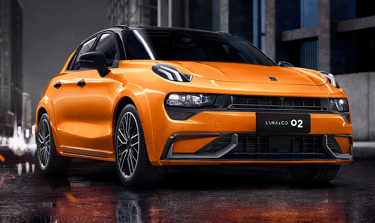 新车快评丨中期改款Q5L、新C-HR、中国钢炮领克02 hatchback