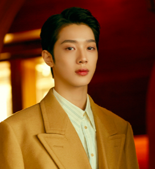 赖冠霖发长文怼黑粉，却被吐槽文化水平差，曾读到初中就出道