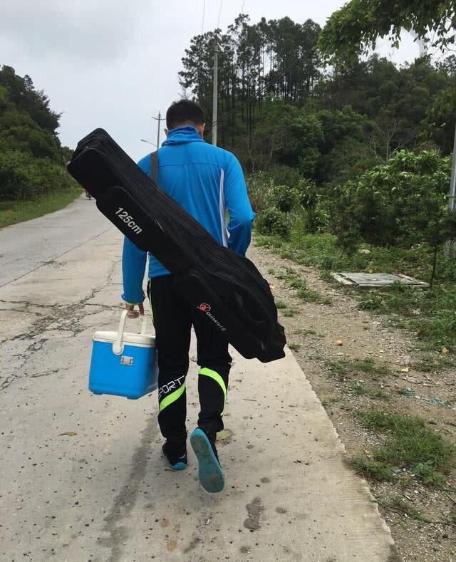 不要对钓鱼人有偏见，论战斗精神我只服钓鱼人