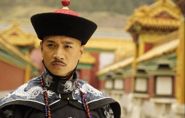 四年为53岁康熙生下三个娃,她无名无分,儿子也被乾隆派去守陵