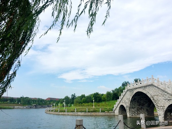 2019高考志愿填报：河北文科，高考400分能上什么学校？附推荐