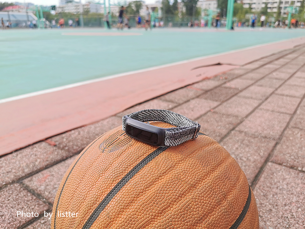篮球精灵手环有定位功能吗（华为手环4e篮球精灵上手测评，从此打篮球有了科学指导）
