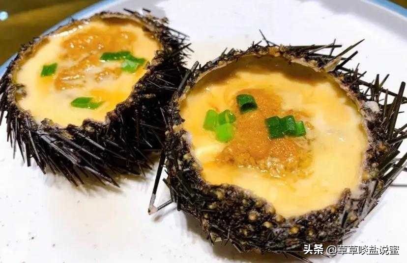 海胆蒸蛋在家就可以做，胆黄看得见，何必去三亚吃汁多无肉的海胆