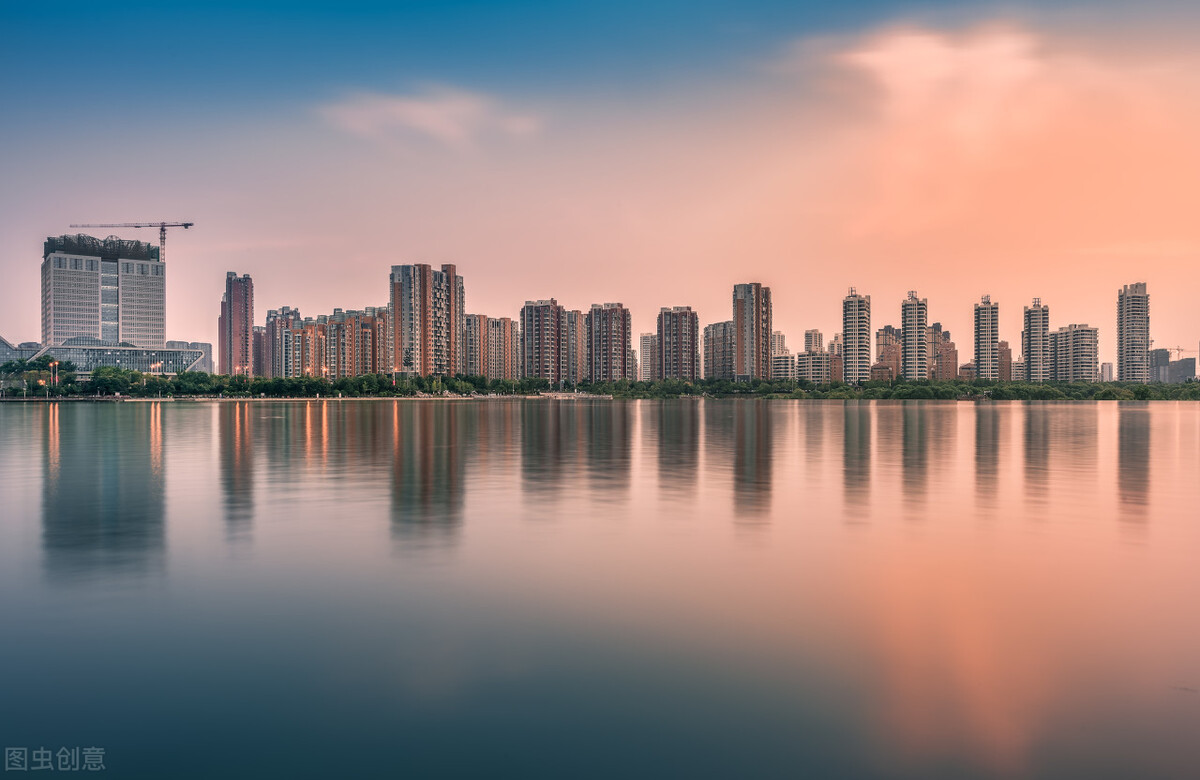 西安灞桥区和长安区哪个好？