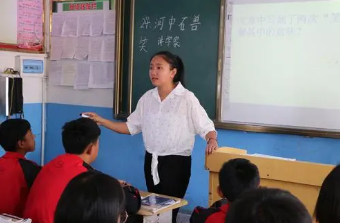 刻在学生骨子里的课文，一句唤起无数共鸣，听到仿佛回到学生时代