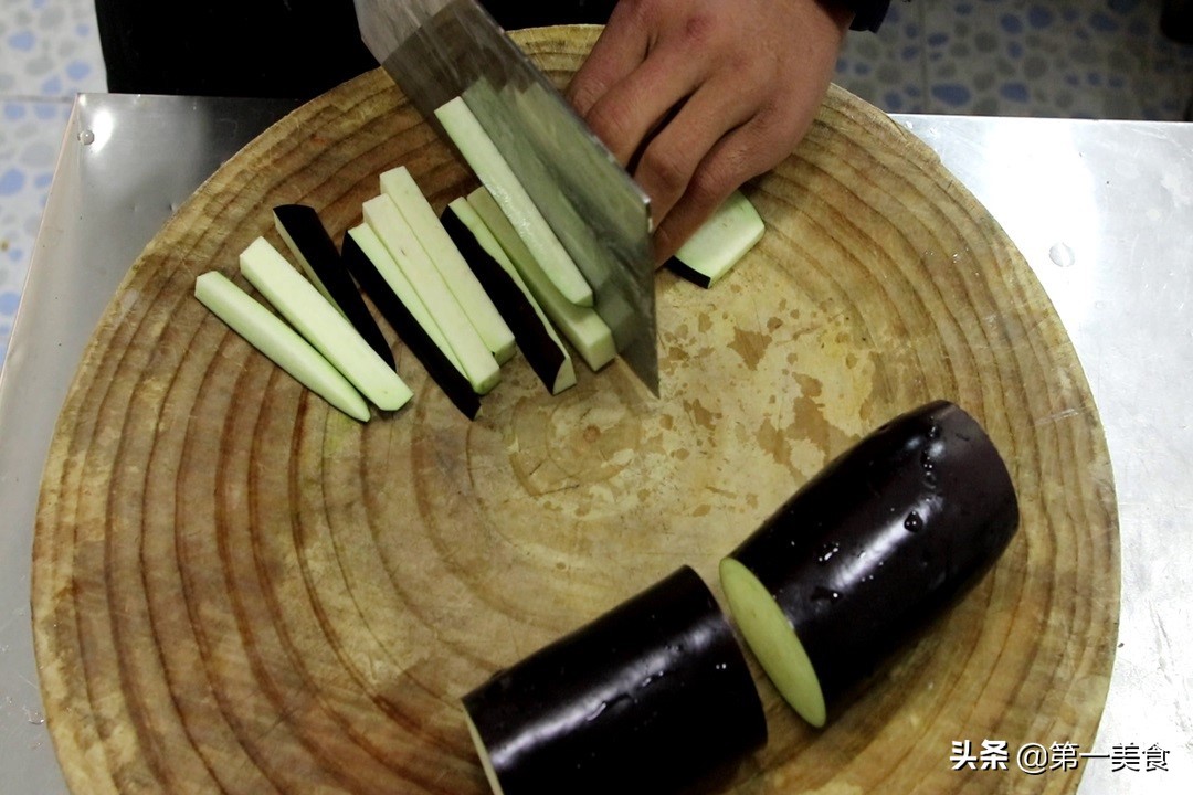 怎樣做魚香茄子,怎樣做魚香茄子簡單又好吃