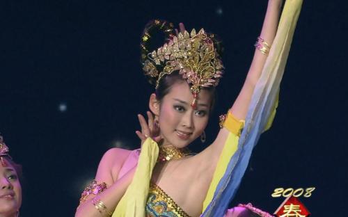 表演什么节目好「年会表演什么节目比较好」