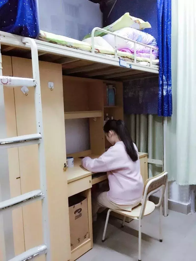 福建省内专科宿舍哪家强?看完小编想申请包年入住!