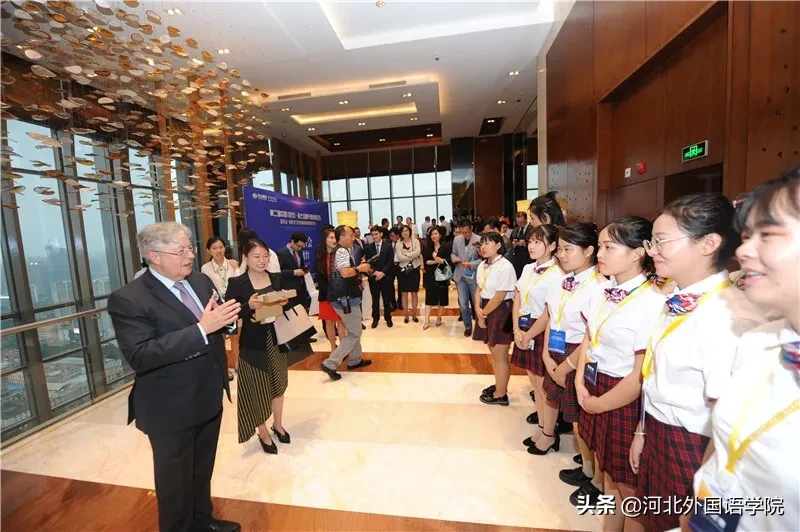 这所河北高校，开设了75个语种