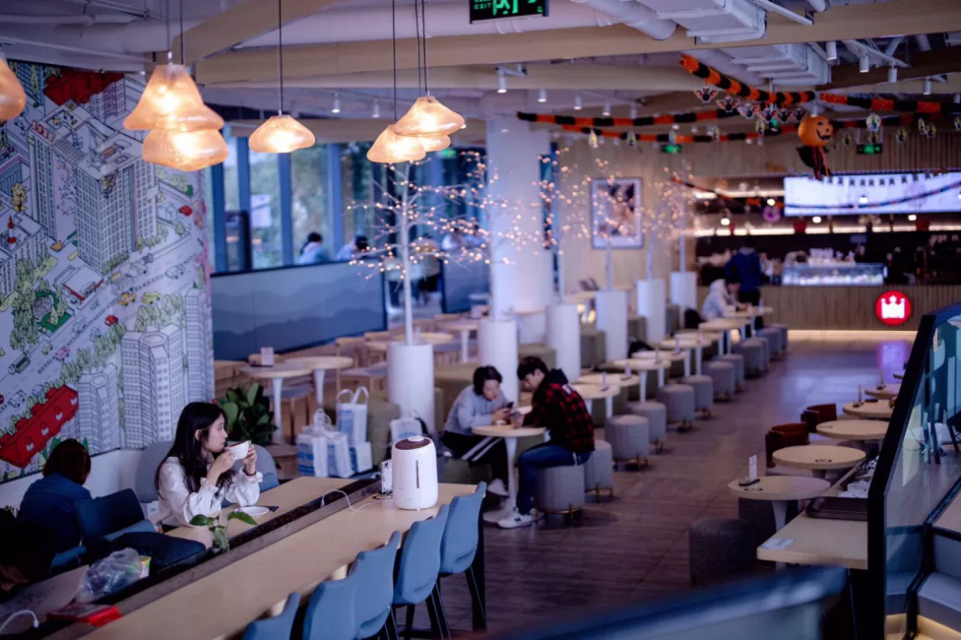 北京“绿色学府”：占地13176亩，坐拥8大餐厅，新华社、中央电视台聚焦关注！