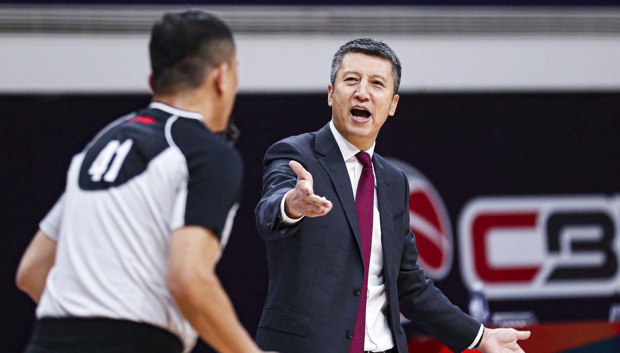 cba陈盈俊是哪里人（来自台湾省的陈盈骏，连场MVP级别的表现蜕变成CBA广州队领航人）