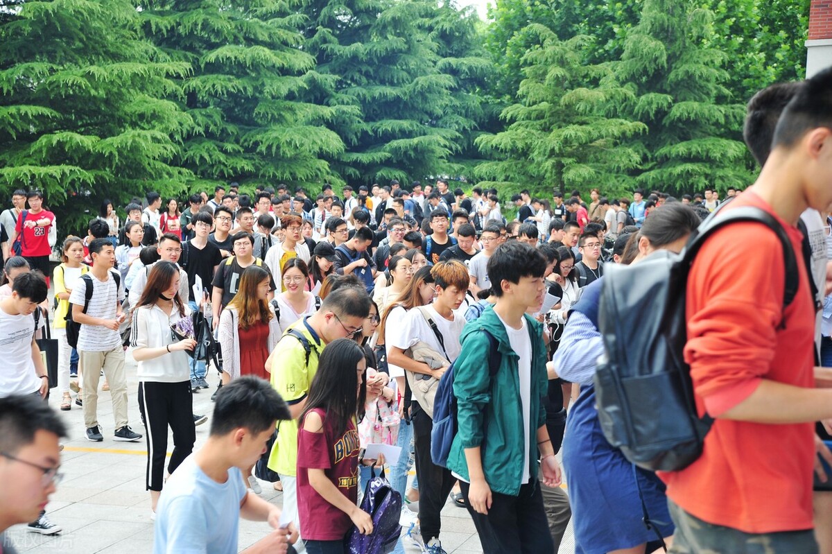 大学英语四六级没过，对考研和找工作有影响吗？听听学姐怎么说