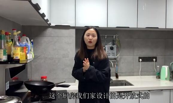 这个打工妹只花了10万装修了三室两厅！计算了一下，还真能做到
