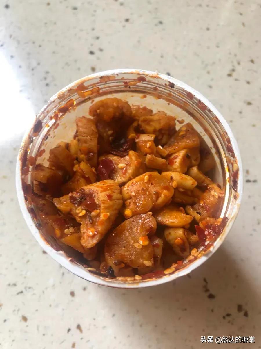 四川麻辣爽脆蘿卜干，開胃好菜讓你食欲爆棚