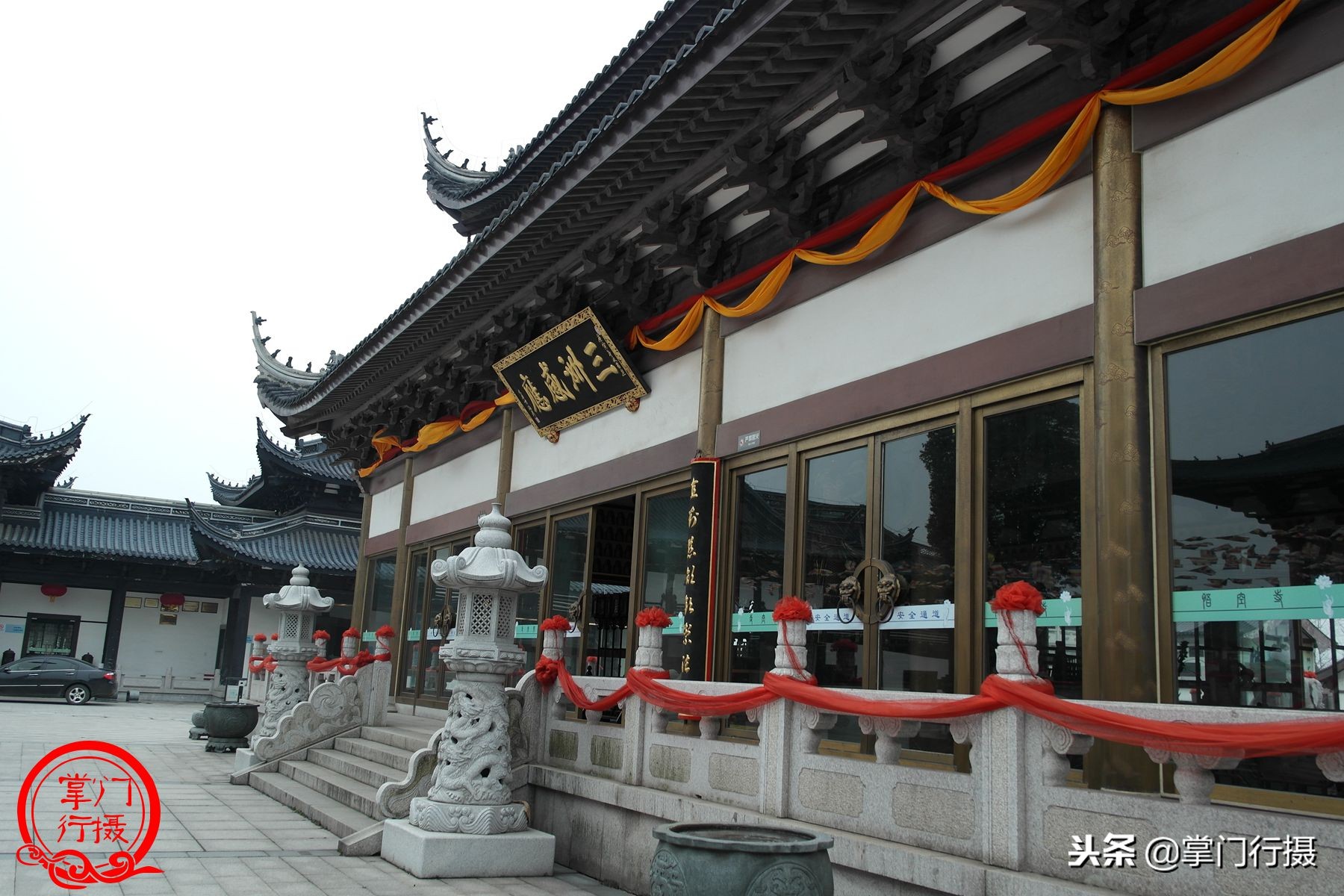 江阴悟空寺不是国内最大的寺院，但却是建筑风格最奇特的寺院