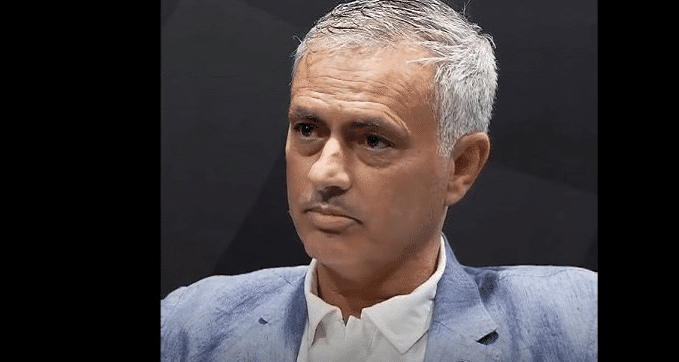 德甲赛场说什么语言（穆里尼奥：学德语是为了未来去德甲！拜仁还是多特？）