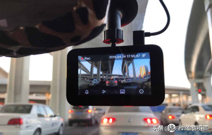 买车载用品跟着本文，才能不花冤枉钱，买到真正需要的