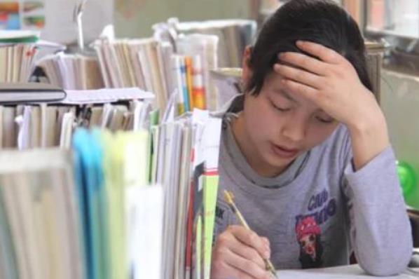 大学住宿也有“潜规则”？大学生要知晓，尤其是女同学要避免吃亏