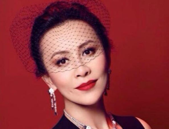 劉嘉玲遭綁架拍不雅照，大佬陳惠敏幫其要回，12年后照片為何被曝