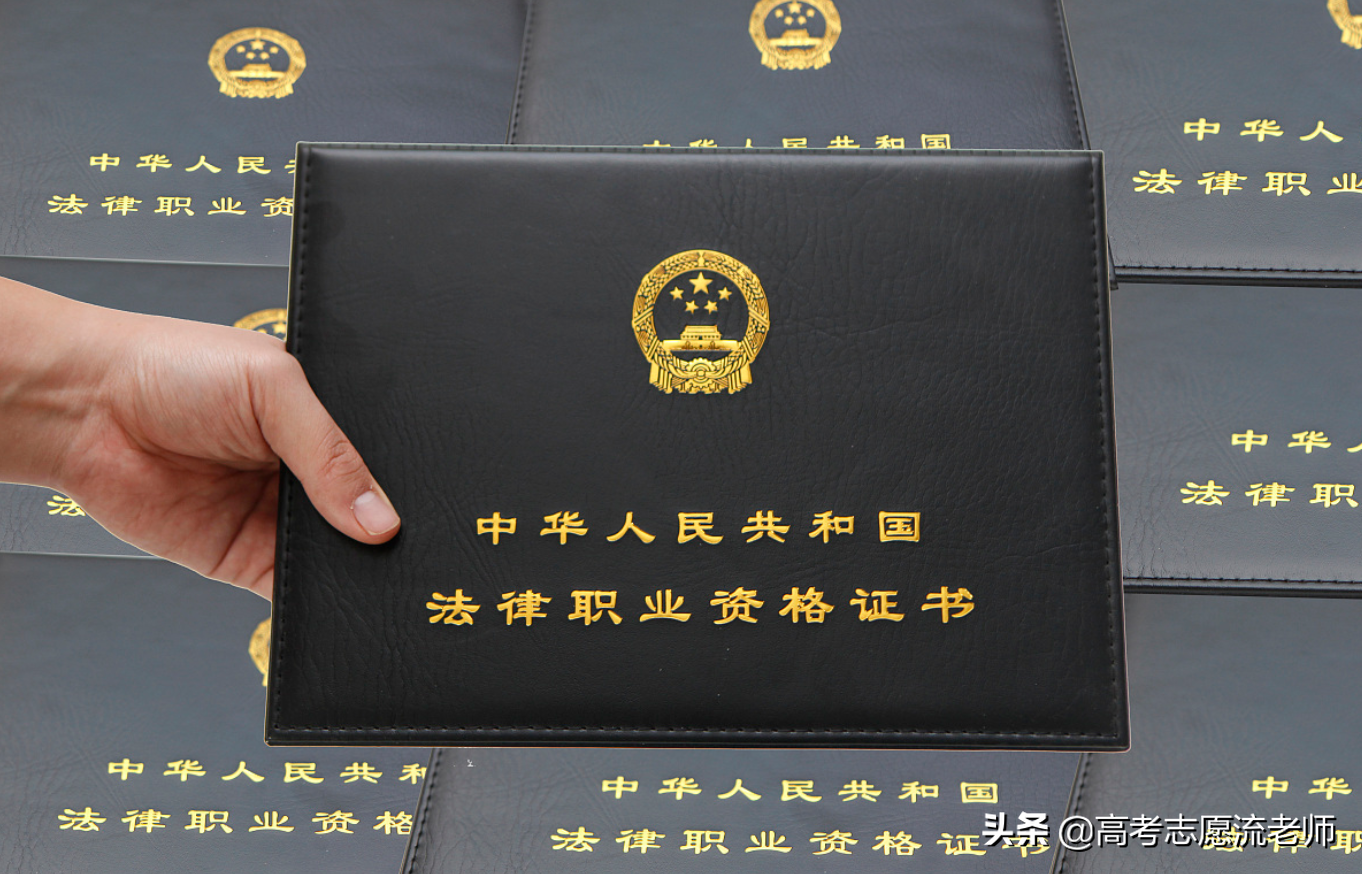 高考志愿报考：有没有专业较强的非211大学？这4所大学可关注