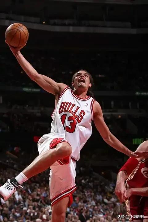 篮球火箭队成员13（NBA球衣13号十大球星）