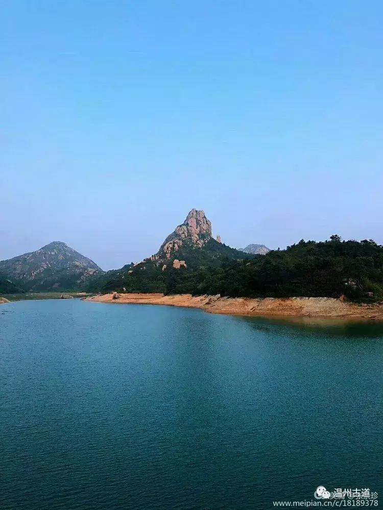 孤峰傲影:百家尖丨山色秀丽,景色无边