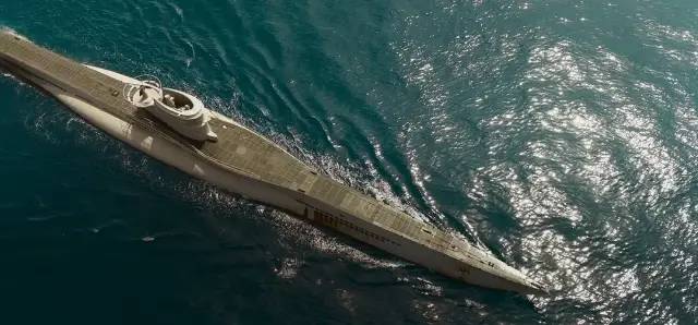 《鱼雷》：一部一本正经地胡说八道的战争片，还挺好看