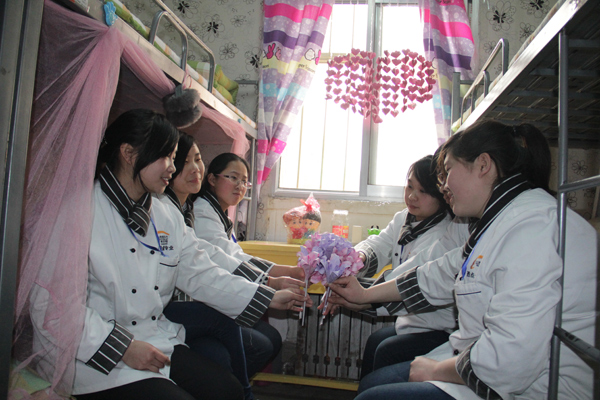 准大一新生要入学，寝室床位怎么选才合理？过来人给你传授经验