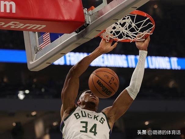 NBA最年轻常规赛mvp(字母哥也无奈 尼克斯造21分逆转！罗斯18中10 他可是最年轻的MVP)