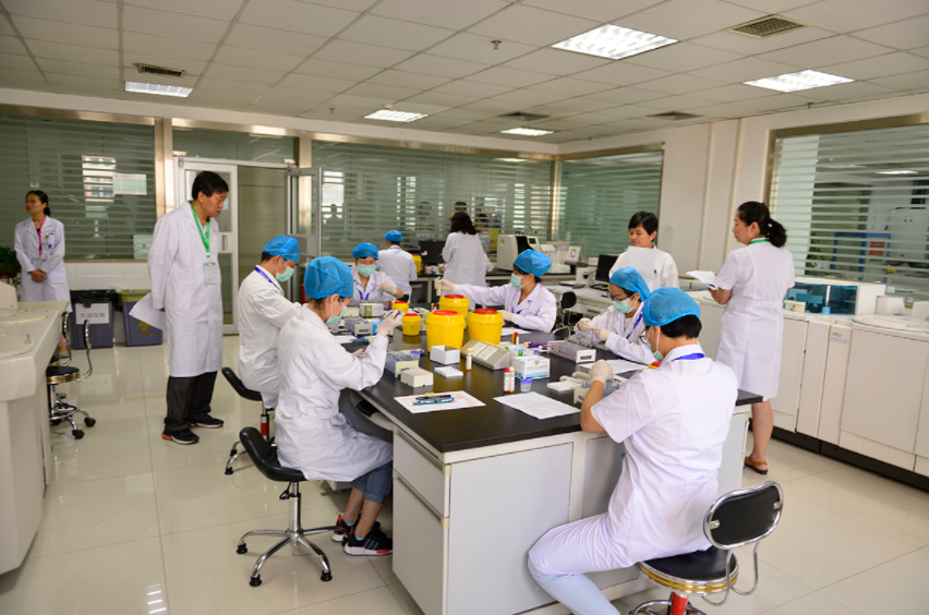 医学类就业前景好的专业排名，临床医学稳居榜首，护理学紧跟其后