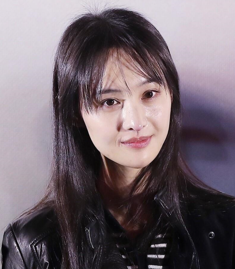 阴阳合同,偷漏税,片方惨赔:起底郑爽1.6亿片酬背后的流量游戏