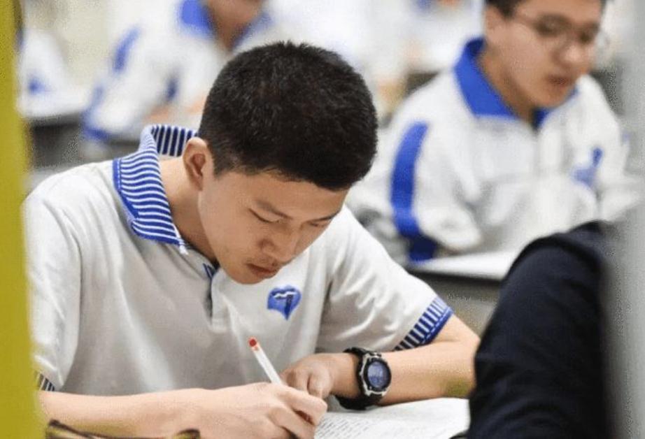 高考难度排行榜出炉，最难上大学的省份是哪里？河南考生申请出战