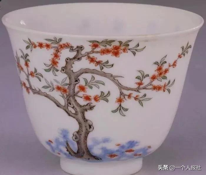 清康熙“十二花神杯”