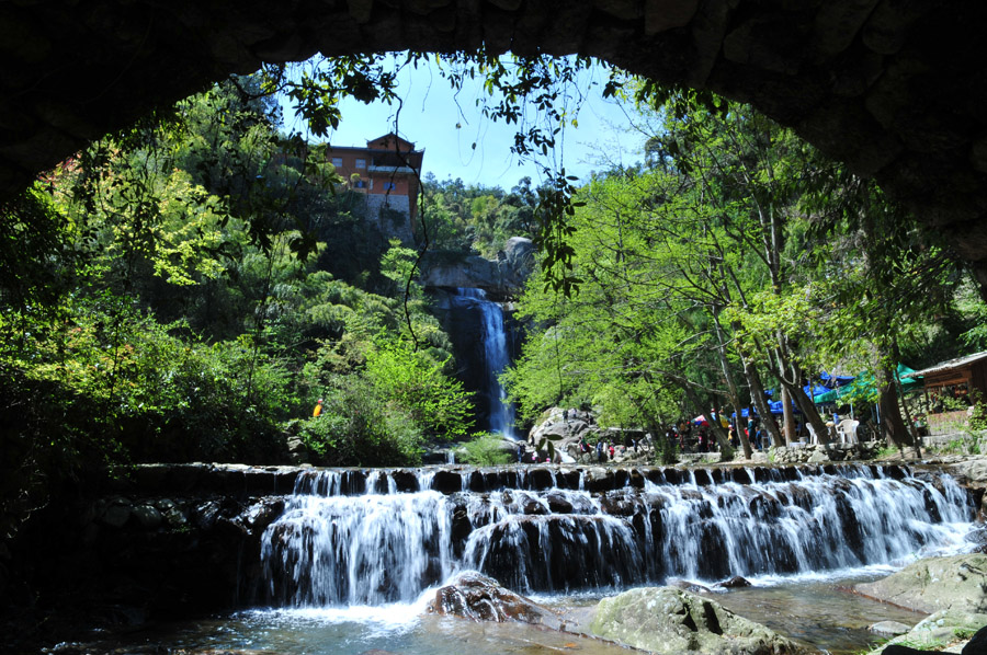 成都周边一日游的最佳地方在哪里 成都周边自驾游2-3天-佳迪双