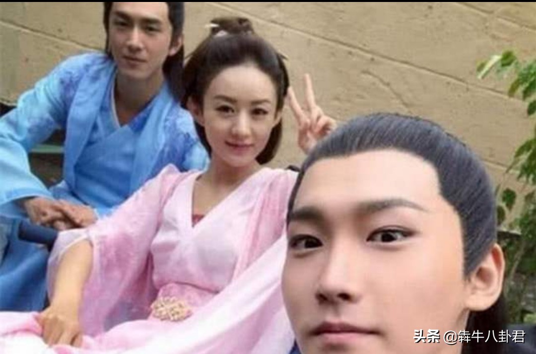 大学生男女亲热视频（真）