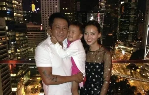 5位港圈中的“渣男”，陈浩民借醉狼吻女模特，罗嘉良被指弃糟糠